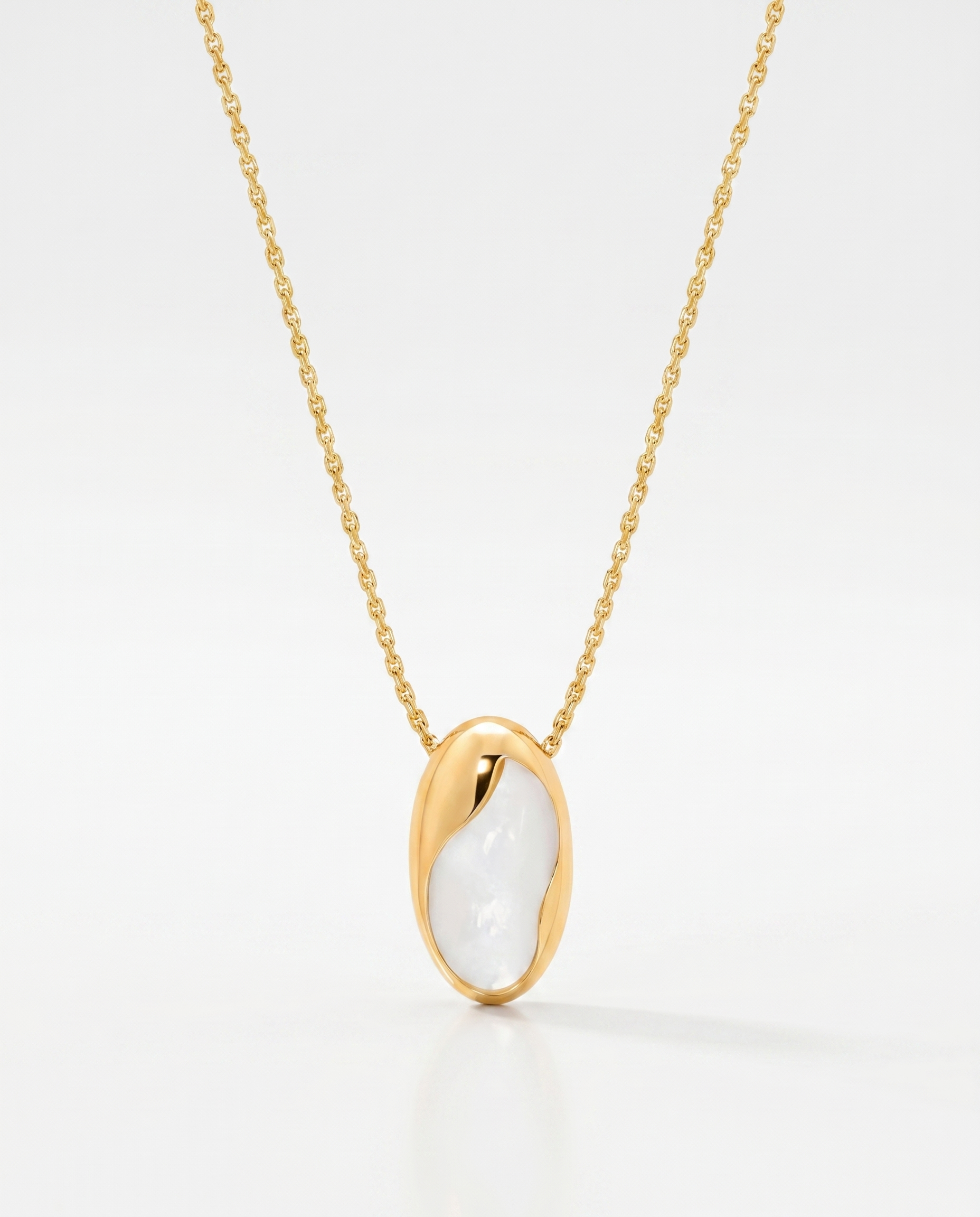 Lunaire Wave Pearl Pendant